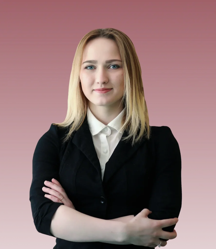 Sarah L.